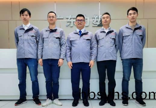 活動(dong)剪(jian)影(ying)